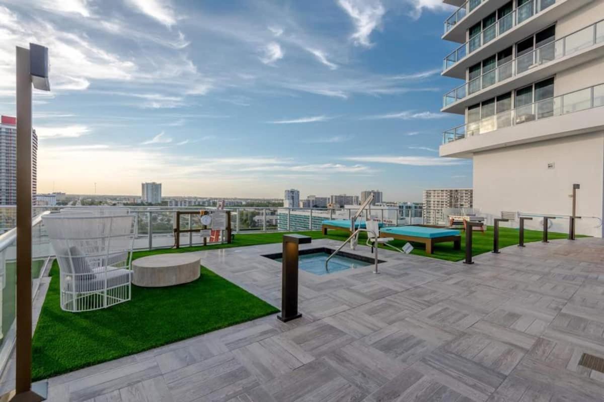 Lyfe On The Beach 25Th Floor 1 Bed Unit With Oceanview Голлівуд Екстер'єр фото